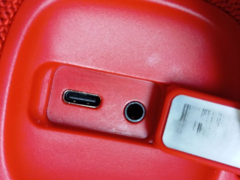 Розпродаж Xiaomi mi portable bluetooth speaker 16w, продавець Техноскарб