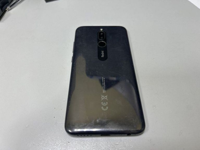Дешиво Xiaomi Redmi 8 4/64GB Blue с ломбарда