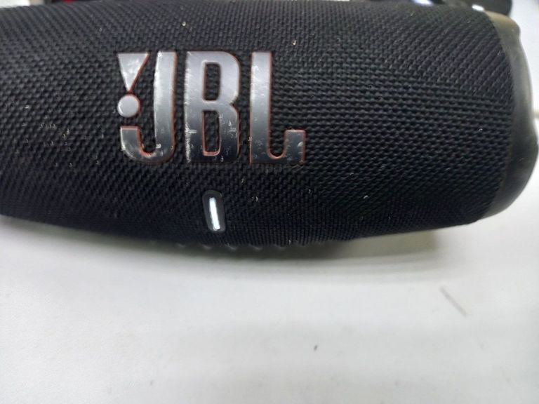 Купити Jbl charge 5 Б/У