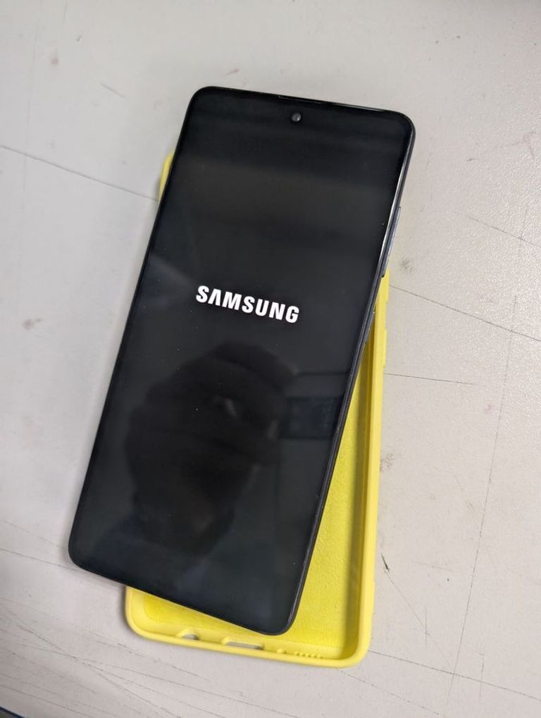 Дешево Samsung a515f galaxy a51 8/128gb з ломбарду