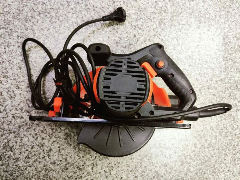 Оголошення Dnipro-M cs-185m Б/У