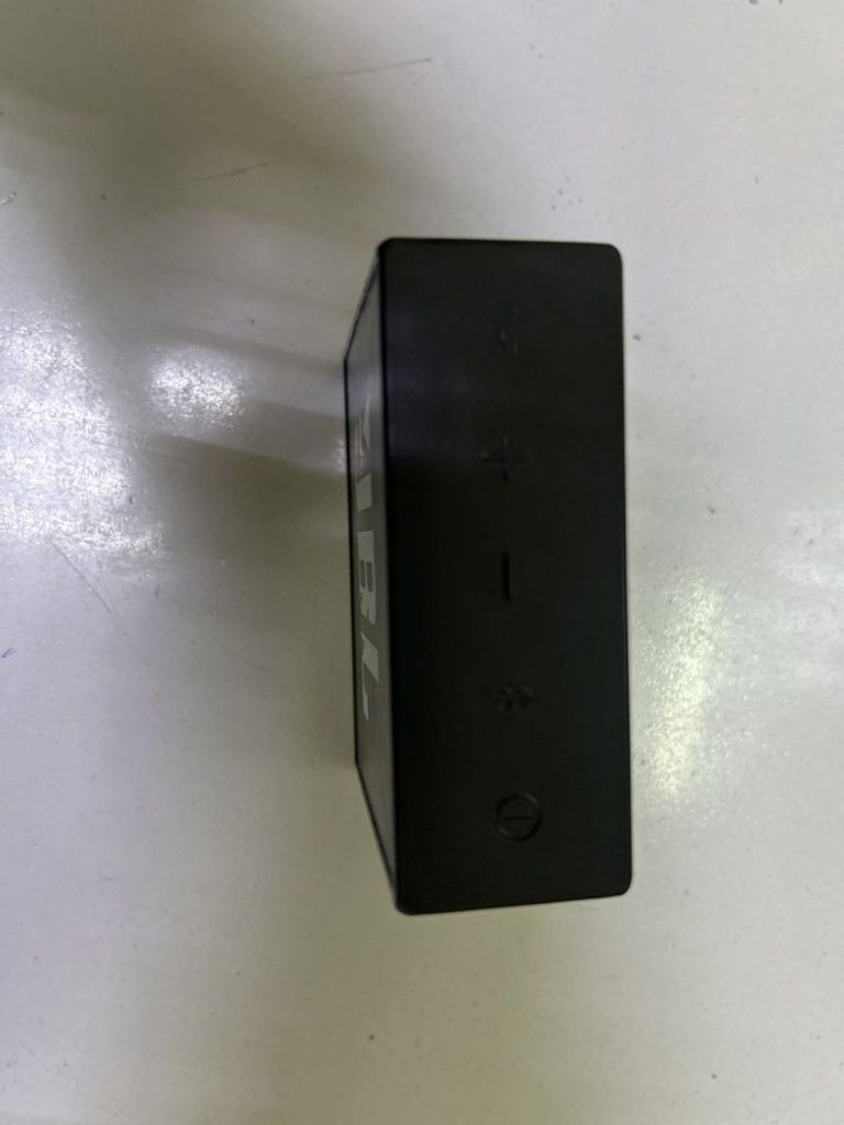 Дешево Jbl PartyBox On The Go Essential Black (JBLPBOTGES) з ломбарду