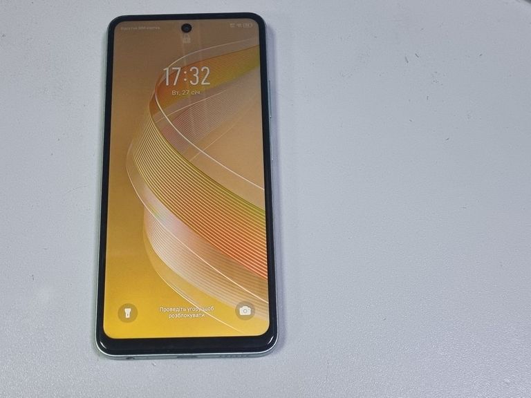 Дешиво Infinix smart 8 2/64gb с ломбарда