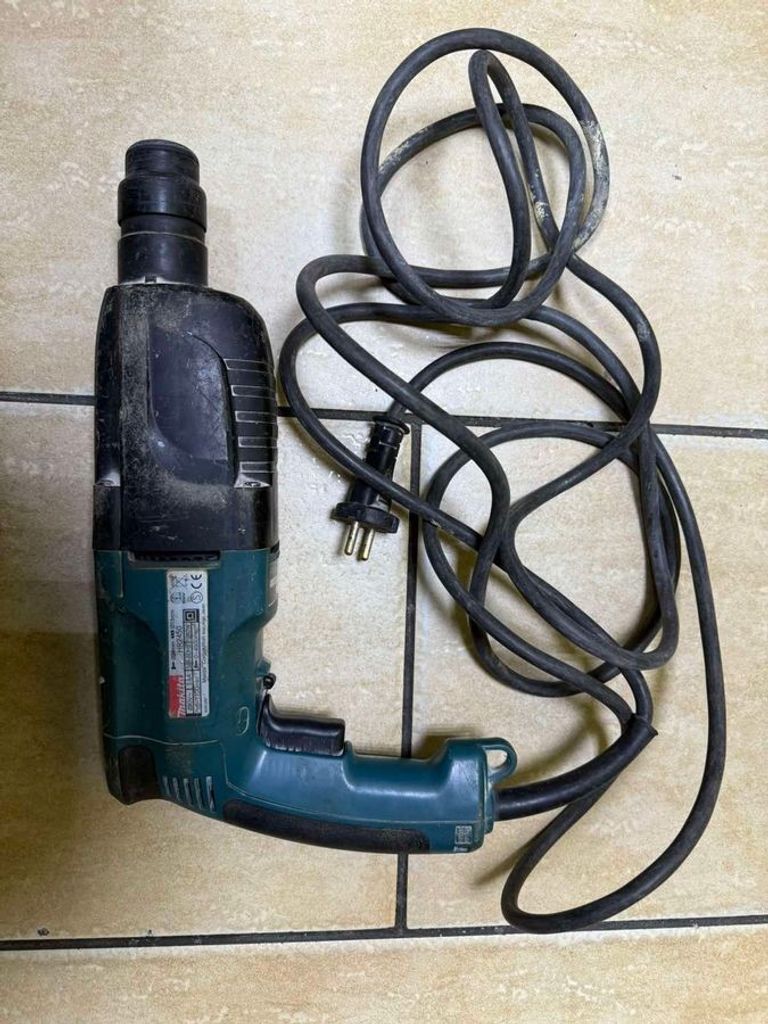 Купити Makita hr2450 Б/У