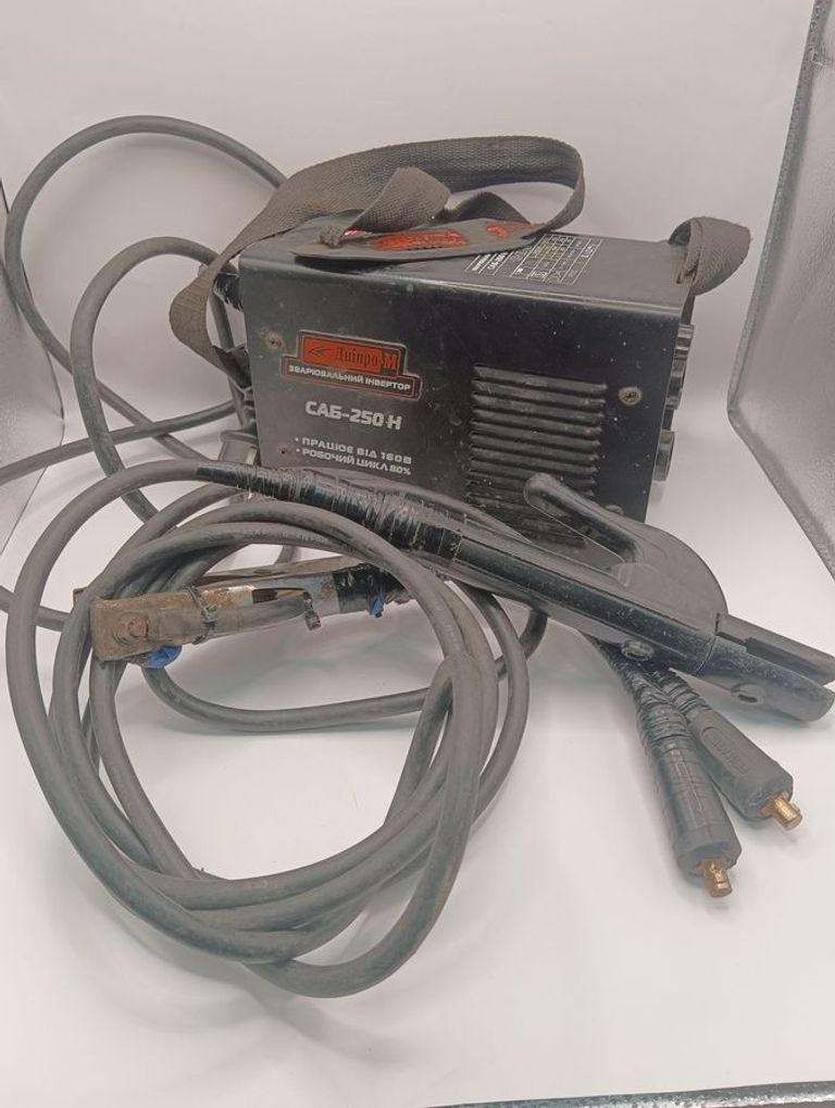 Дешево Dnipro-M SAB-250N (80625007) з ломбарду