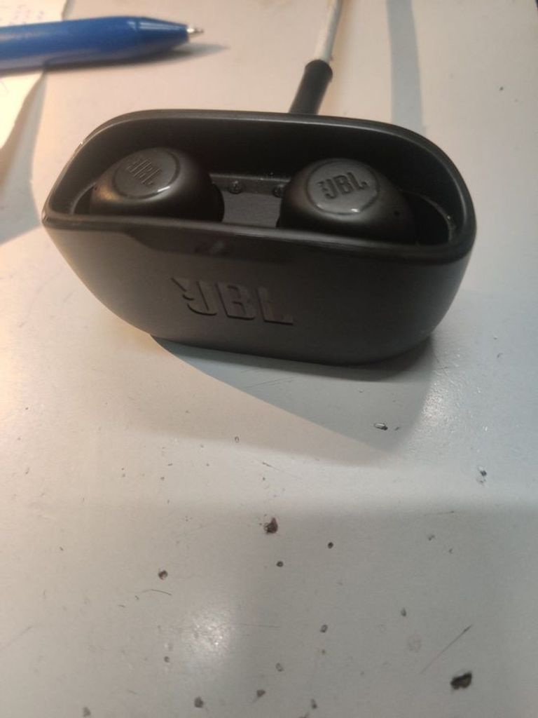 Купить Jbl wave buds Б/У