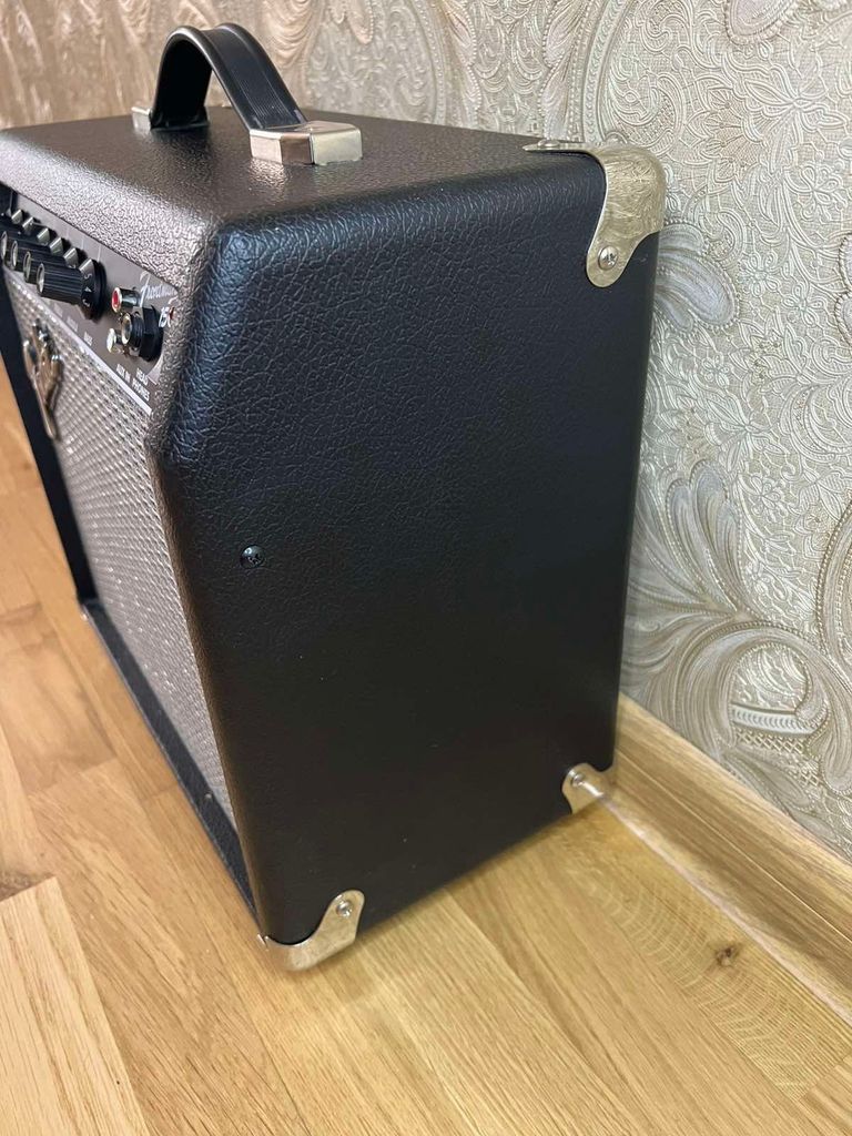 Fender Frontman 15G Код:null. Зображення 6