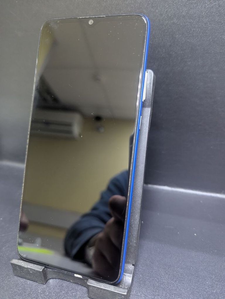 Дешиво Zte Blade A51 2/32GB Blue с ломбарда