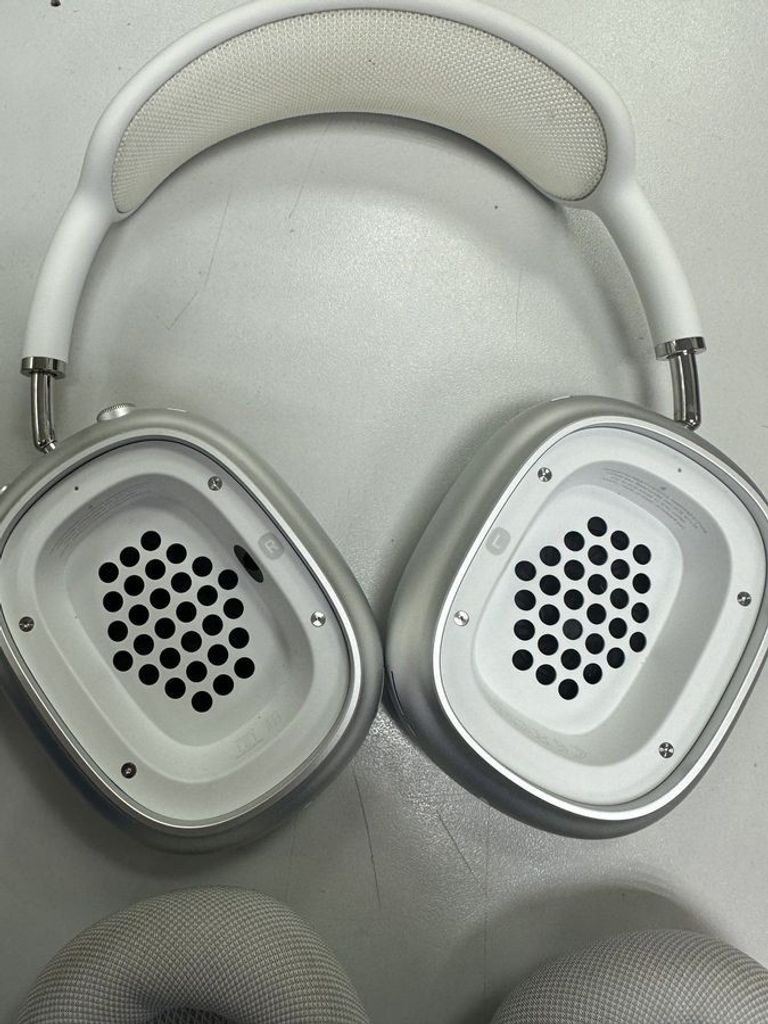 Розпродаж Apple airpods max, продавець Техноскарб