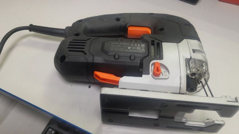 Дешево Dnipro-M js-100lx з ломбарду