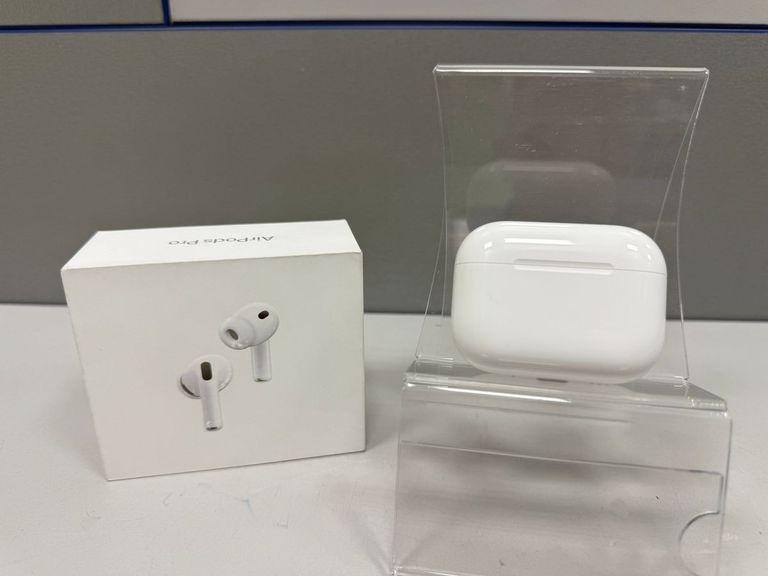 Купити AirPods Pro 3 Б/У