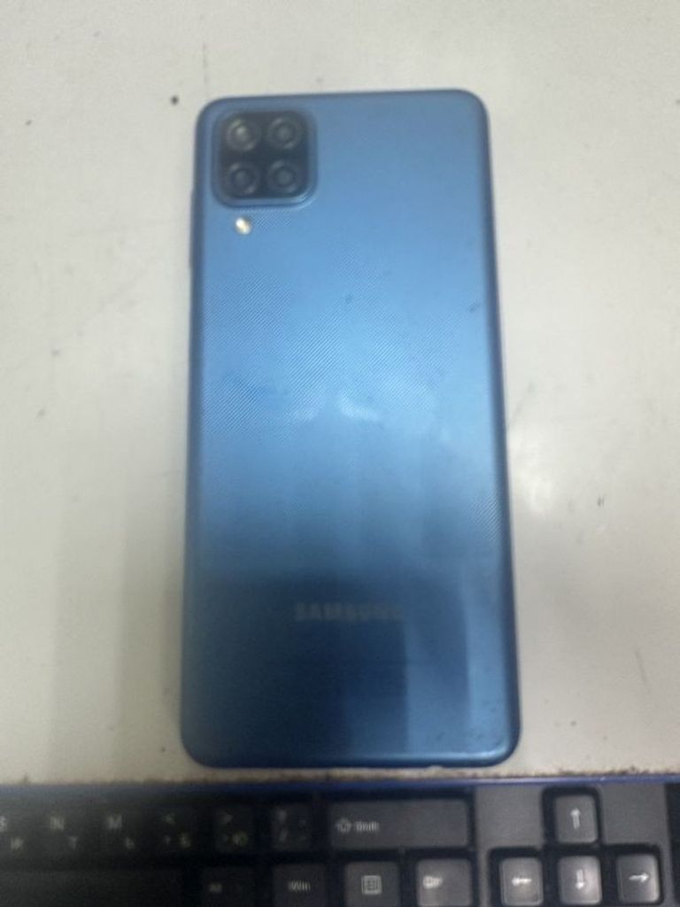 Купити Samsung galaxy a12 a127f 4/64gb Б/У