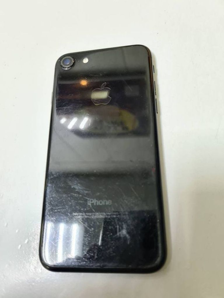 Дешево Apple iphone 7 32gb з ломбарду