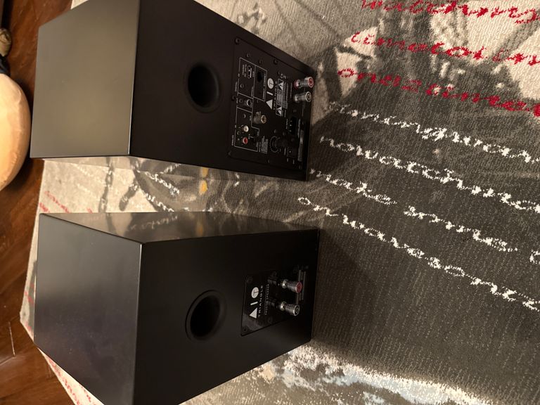 Оголошення Triangle AIO Twin Black Б/У