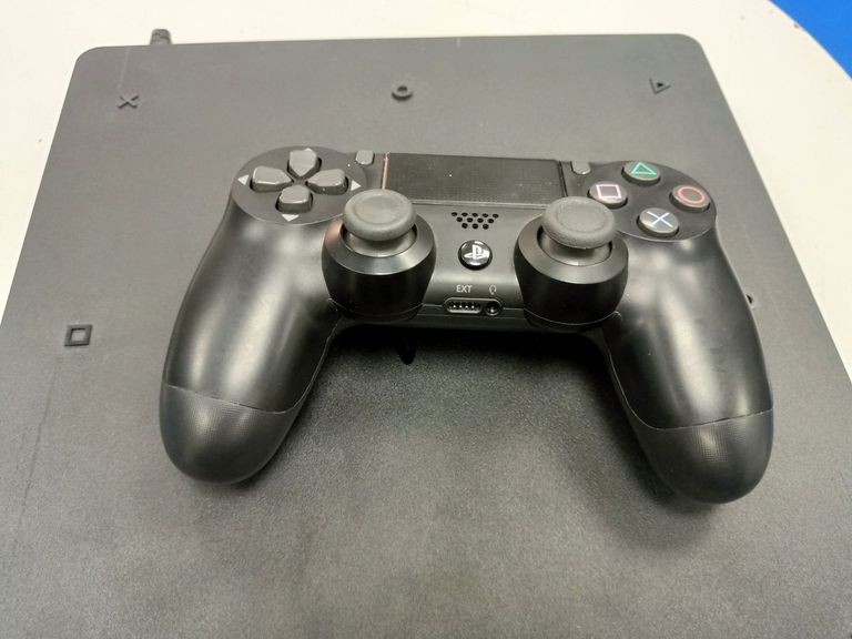 Оголошення Sony playstation 4 500gb Б/У