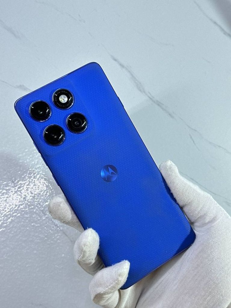 Motorola Moto Edge 60 Pro 12/512GB Sparkling Grape (PB7X0011) Код:01-200914444. Зображення 9