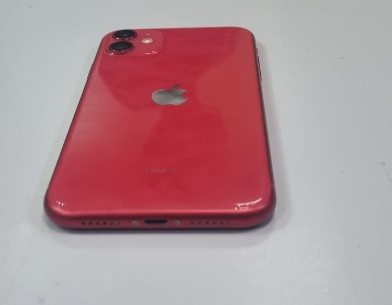 Apple iphone 11 64gb Код:01-200918840. Изображение 5