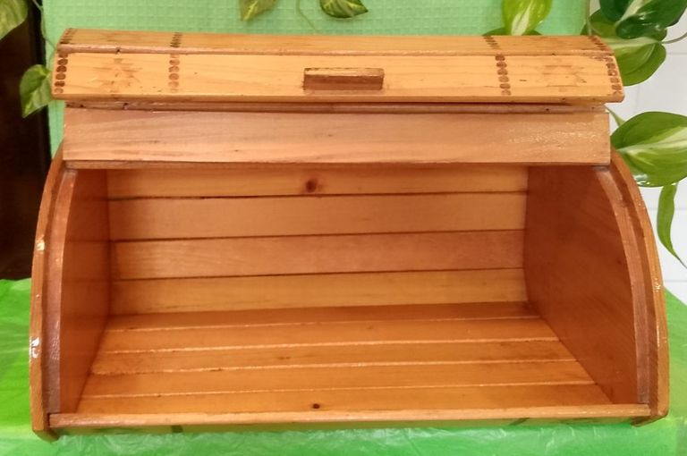 Оголошення Вінтажна Б/У