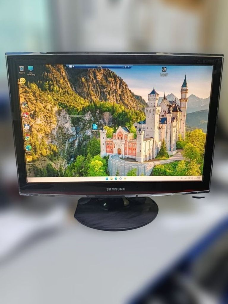 Купити Samsung t220 Б/У