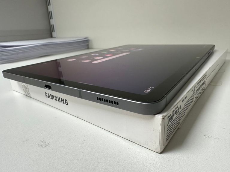 Розпродаж Samsung galaxy tab s9 fe 5g 6/128gb, продавець Техноскарб