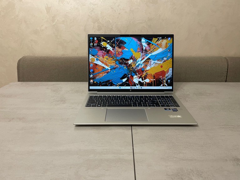 Купить HP EliteBook 860 G9, 16" Б/У
