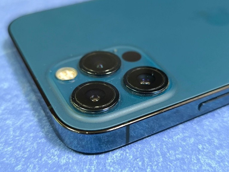 Apple iphone 12 pro 256gb Код:01-200938179. Изображение 5