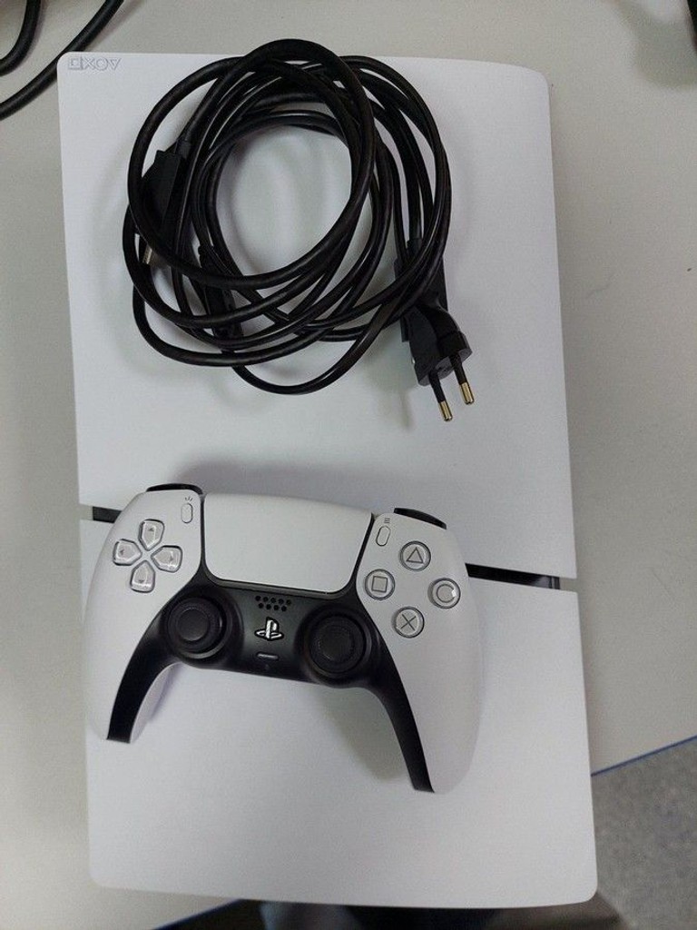 Купити Sony playstation 5 slim 825gb Б/У