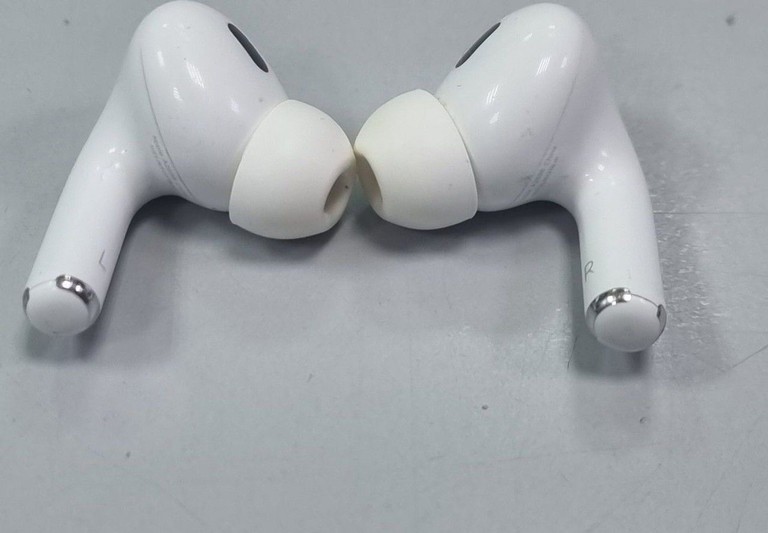Apple airpods pro 2nd generation magsafe Код:01-200939812. Изображение 9