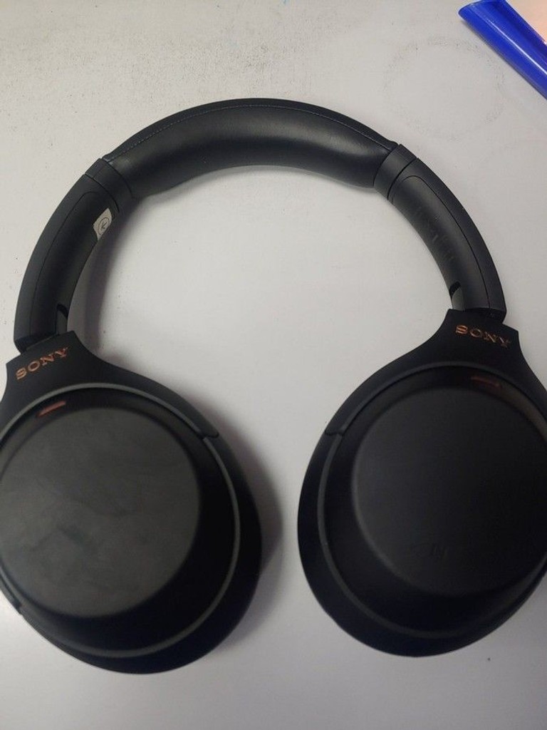 Розпродаж Sony wh-1000xm4, продавець Техноскарб
