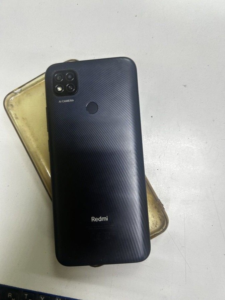 Дешиво Xiaomi redmi 9c nfc 2/32gb с ломбарда
