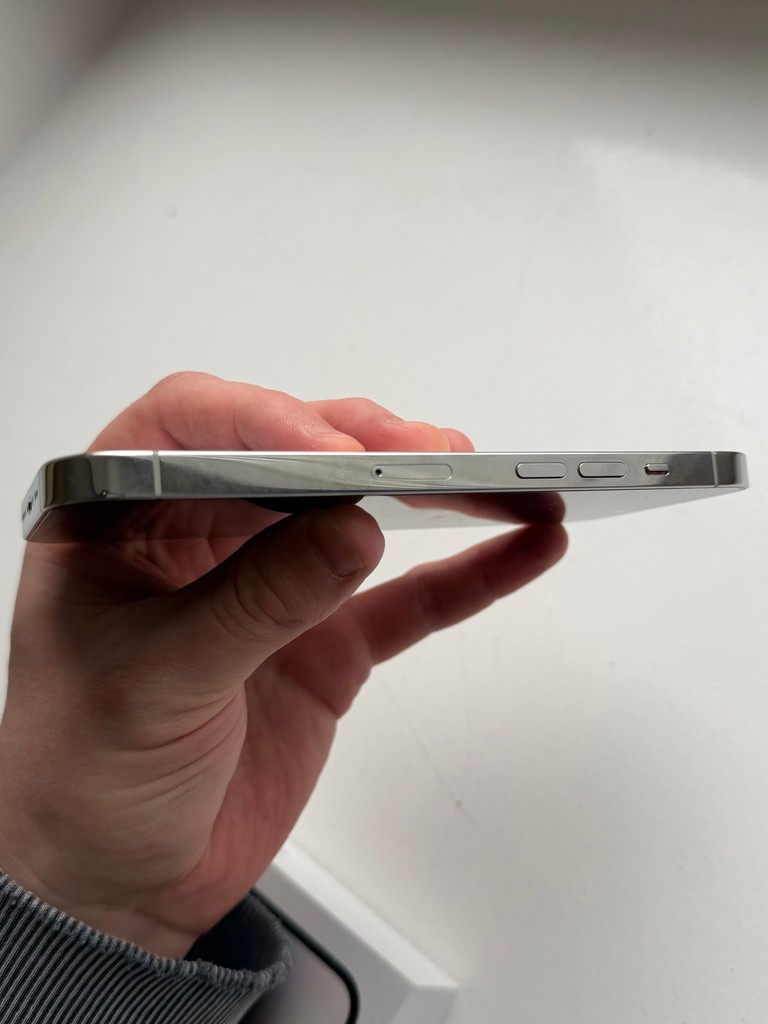 Apple iPhone 14 Pro 128GB Silver (MQ023) Код:null. Зображення 6
