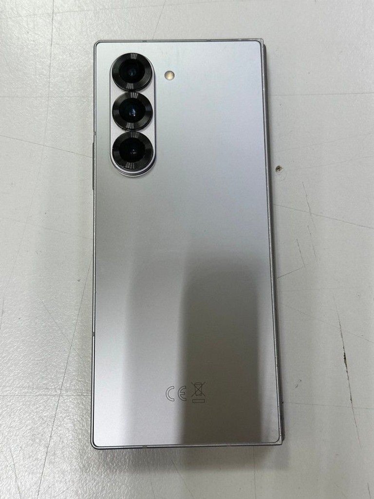 Samsung galaxy fold6 12/512gb Код:01-200963759. Зображення 6
