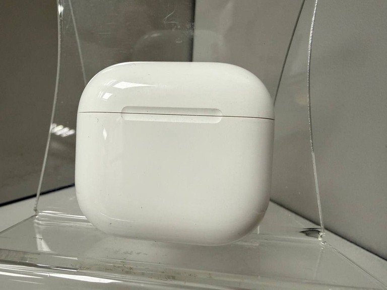 Оголошення Apple airpods 4 Б/У