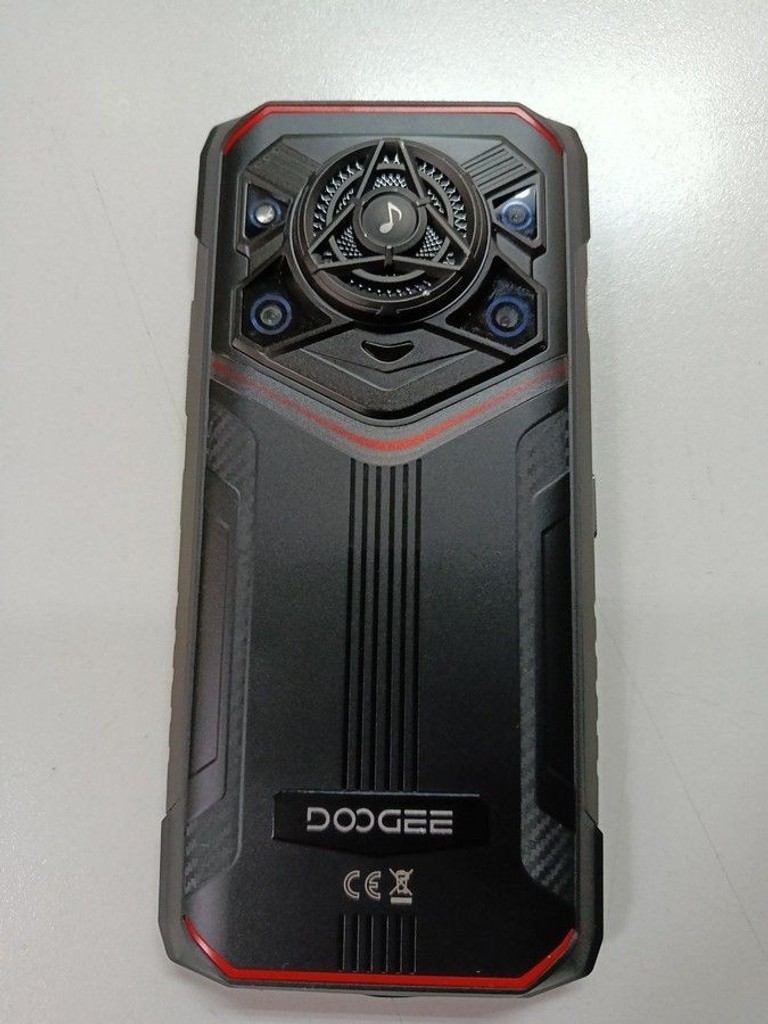 Купити Doogee Blade 20 Pro 6/256GB Black-Silver Б/У