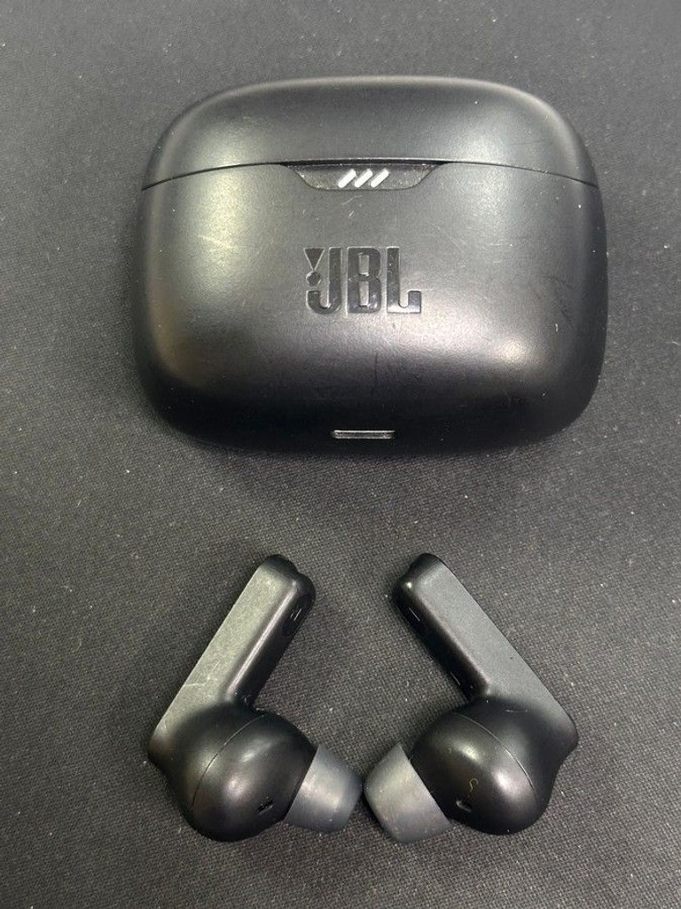 Оголошення Jbl tune 245 nc Б/У