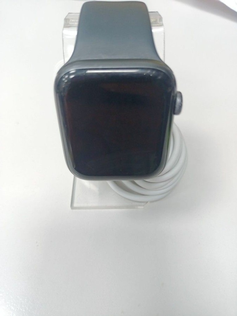 Купити Apple watch se gps 44mm aluminum case Б/У