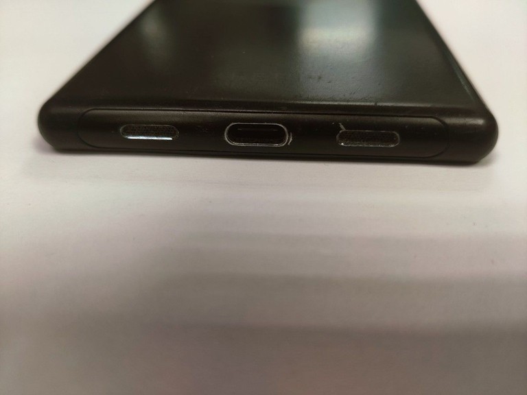 Дешево Sony xperia 10 i4213 plus 4/64gb з ломбарду