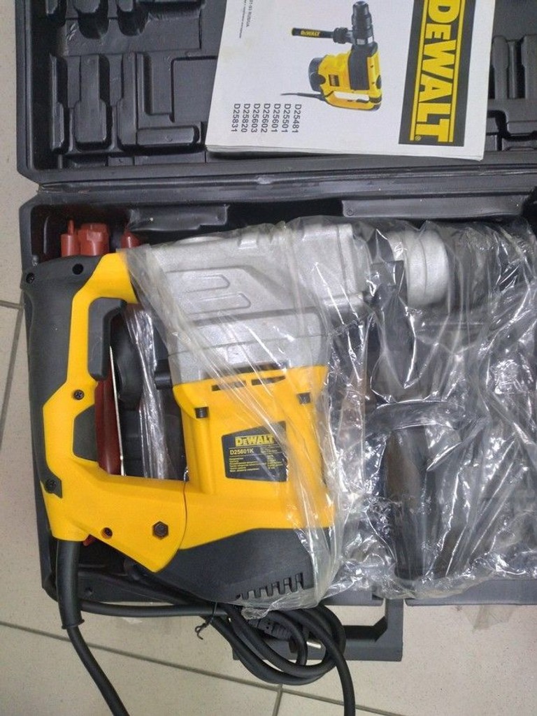 Дешево Dewalt(Копія) d25601k з ломбарду