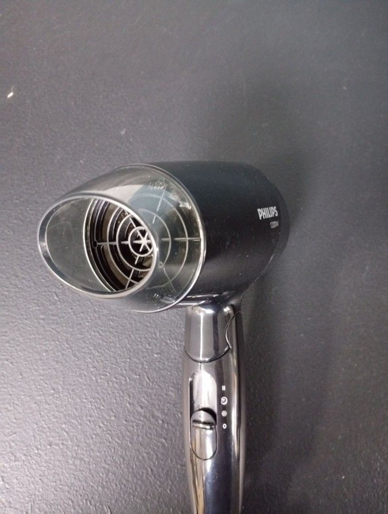 Дешево Philips BHC010/10 з ломбарду