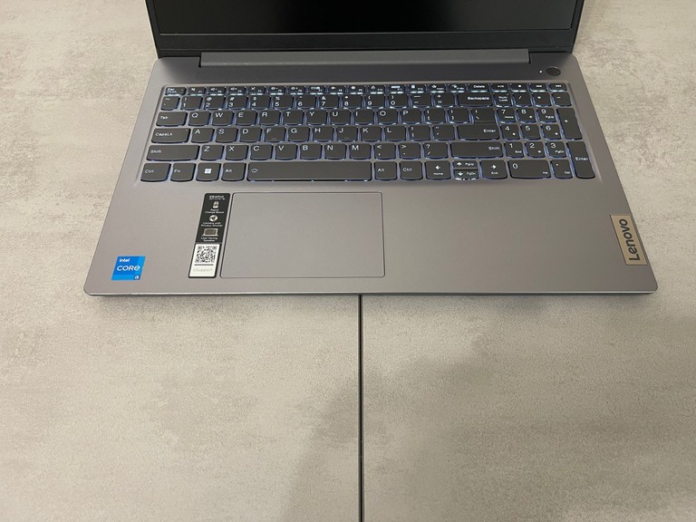 Lenovo IdeaPad Slim 3 15IRU8, 15.6" Код:null. Зображення 4