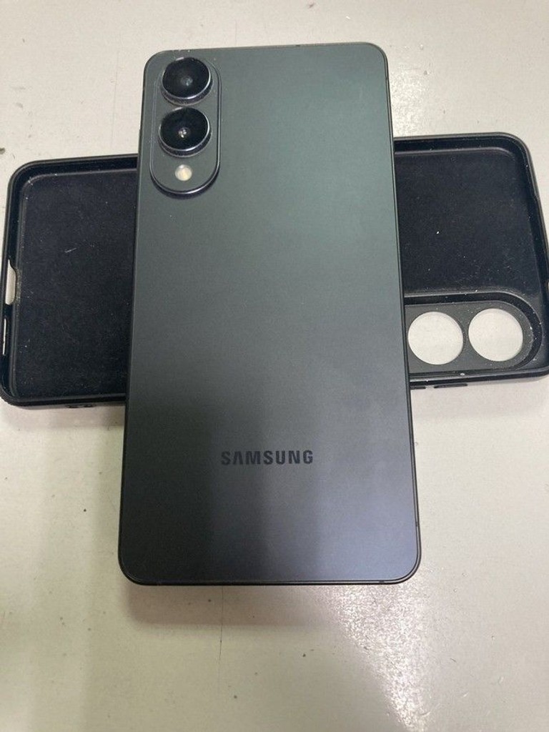 Купить Samsung galaxy s25 edge 12/256gb Б/У