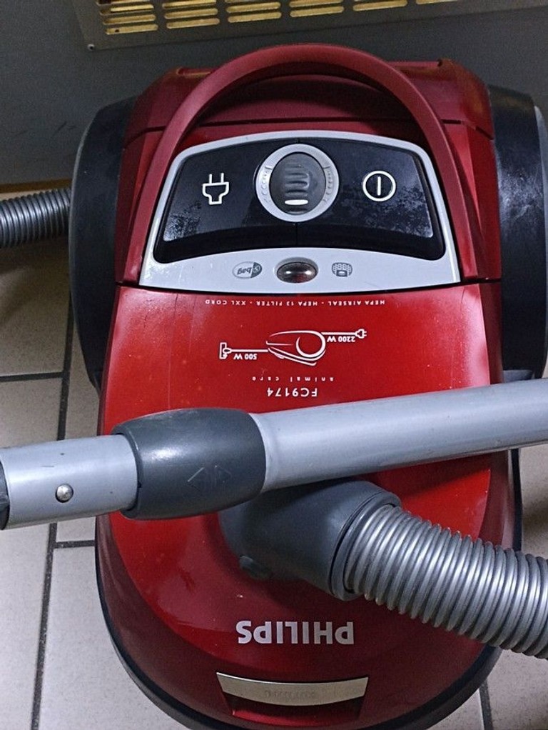 Дешево Philips fc 9174 з ломбарду