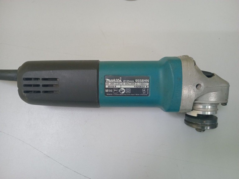 Оголошення Makita 9558HN Б/У