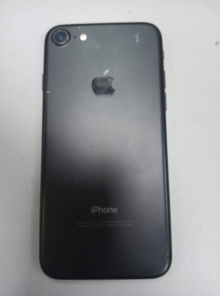 Купити Apple iphone 7 32gb Б/У