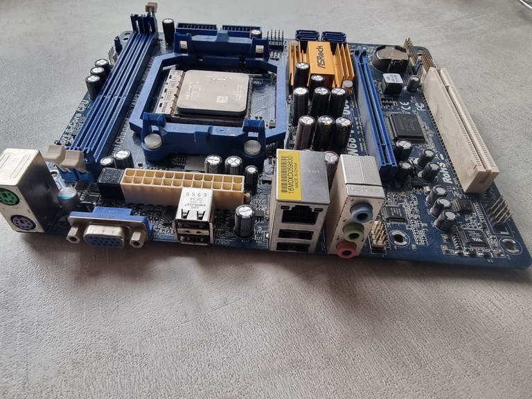 Оголошення ASRock N68-VS3 UCC \ Asus F1A55-M LX3 R2.0 \ H81M-Biostar i5 4570 Б/У