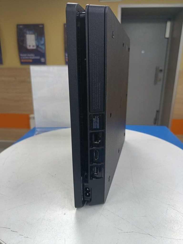 Дешево Sony PlayStation 4 Slim 1TB Black з ломбарду