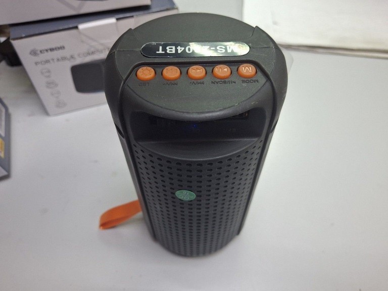 Дешево Cyboo ms-2204bt з ломбарду