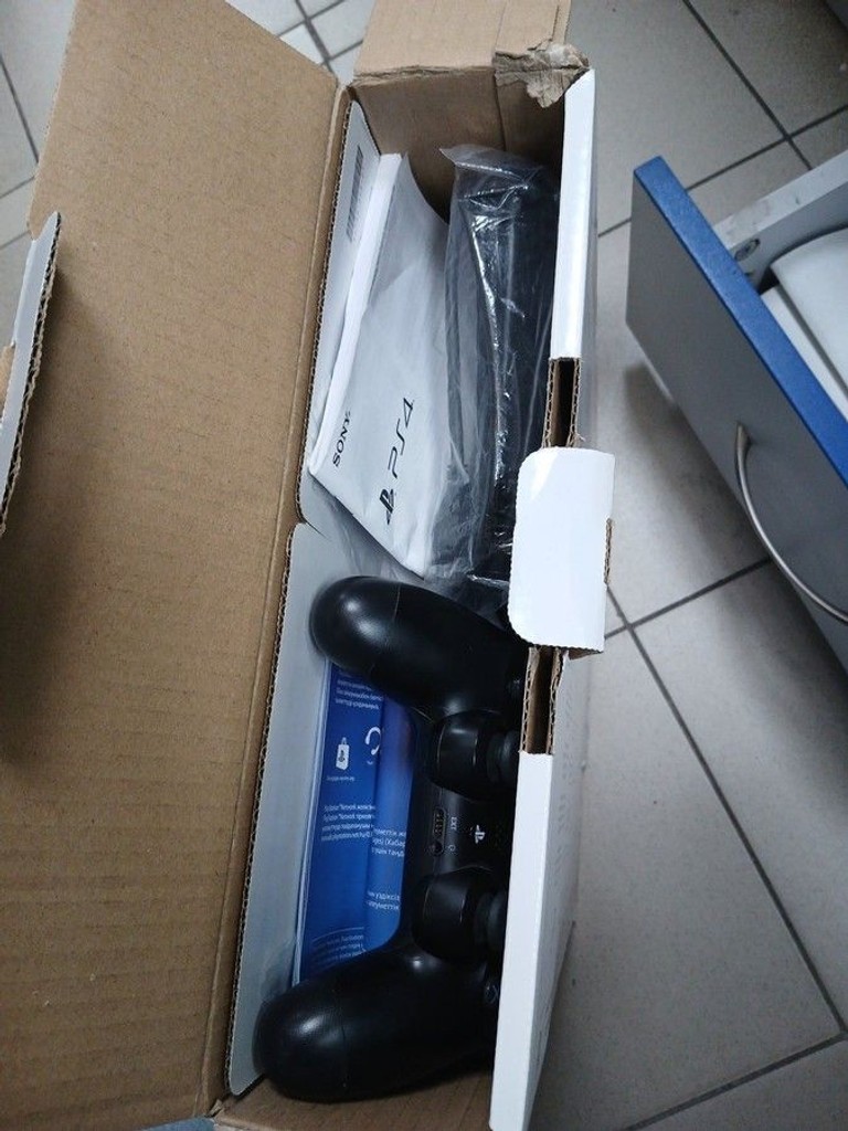 Sony PlayStation 4 Slim 1TB Black Код:01-201087186. Зображення 5