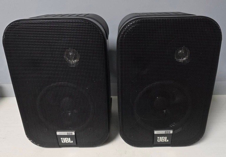 Оголошення Jbl Control One Б/У