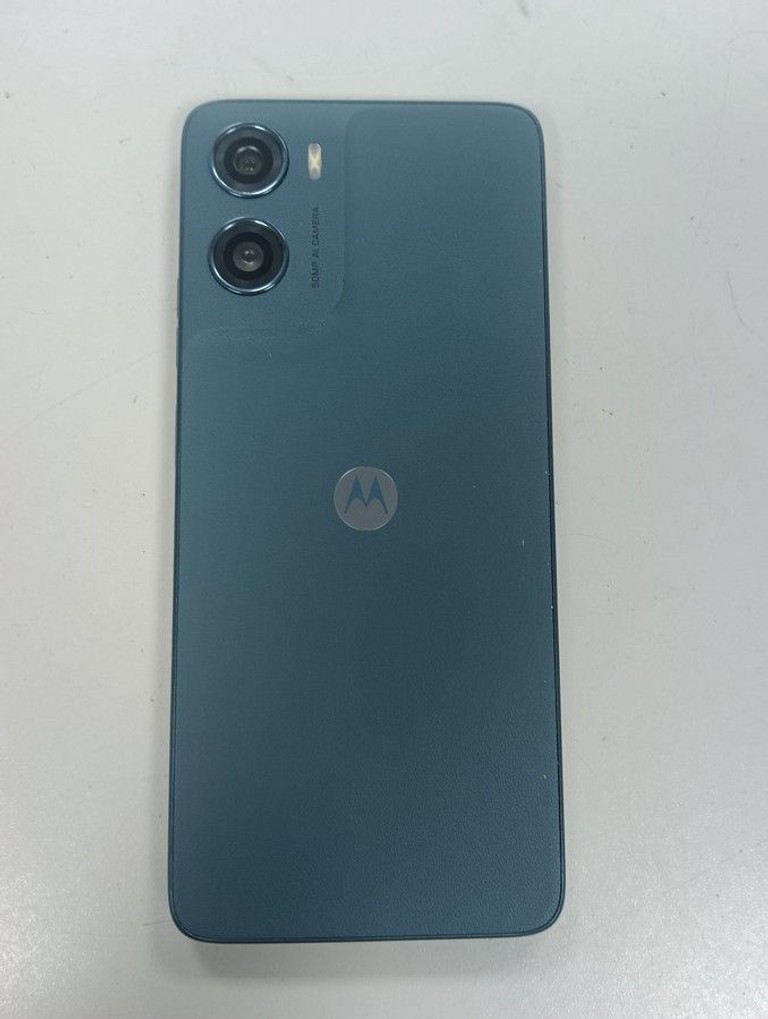 Дешиво Motorola moto g06 4g 4/256gb с ломбарда